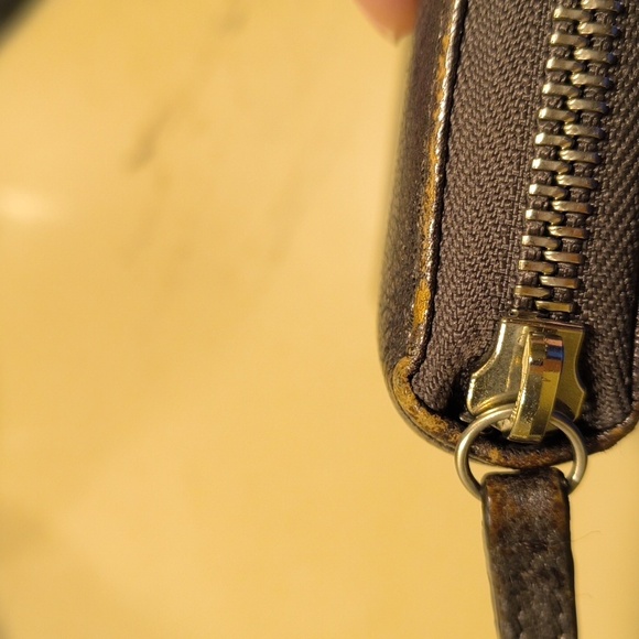 Zip Around Metallic Coach Wallet - Picture 3 of 10